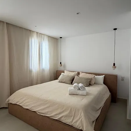 Avanel Private Pool Penthouse Apartamento